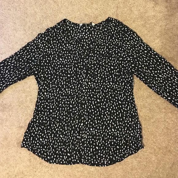 Botton down shirt