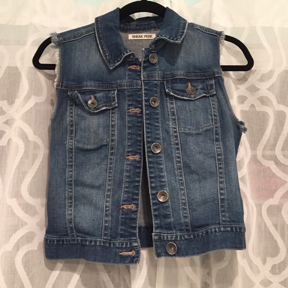 Jean Vest - Picture 1 of 1