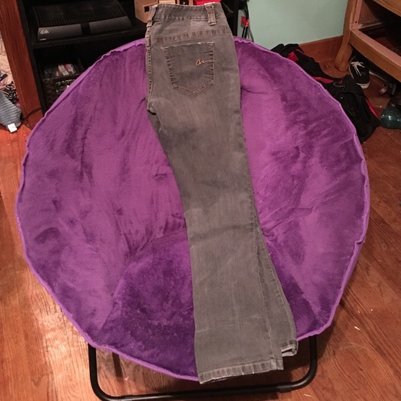 Jeans - Picture 2 of 4