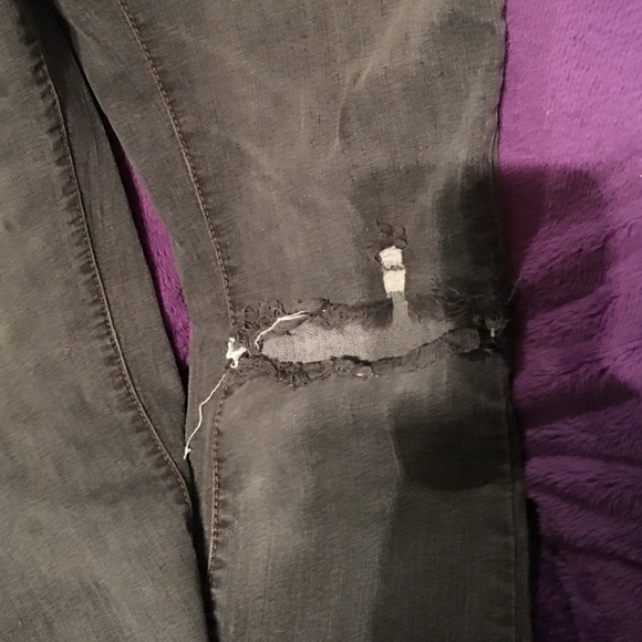 Jeans - Picture 3 of 4