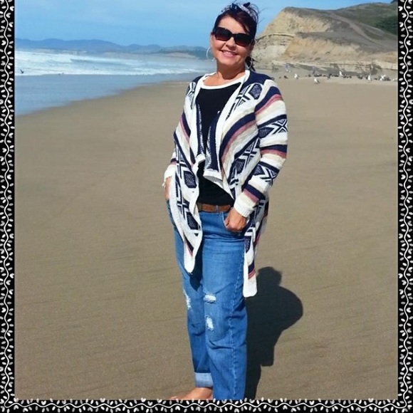 Meet your Posher, Pam - Picture 3 of 3