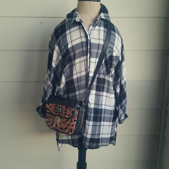 **sold**Leopard print fossil bag - Picture 4 of 4