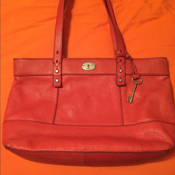 Red fossil purse