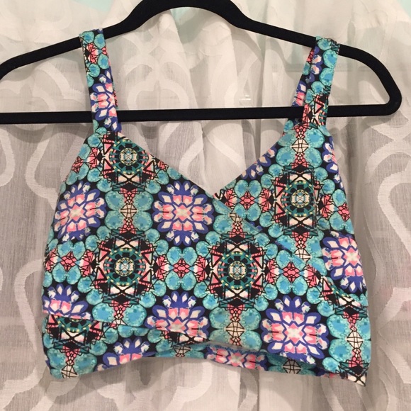 Kaleidoscope Crop Top - Picture 1 of 2