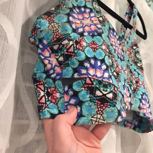 Kaleidoscope Crop Top - Picture 2 of 2