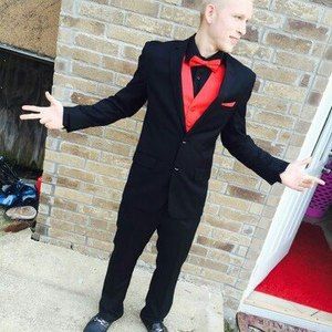 Meet your Posher, Daniel