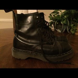 Dr Martens made in England Uk 6/ us w 8 leather