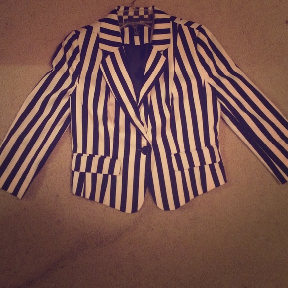 Black/white Striped Blazer