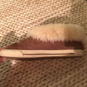 Ugg slippers (willing to sell for lower price)