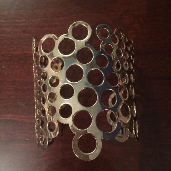 Gold cutout bangle