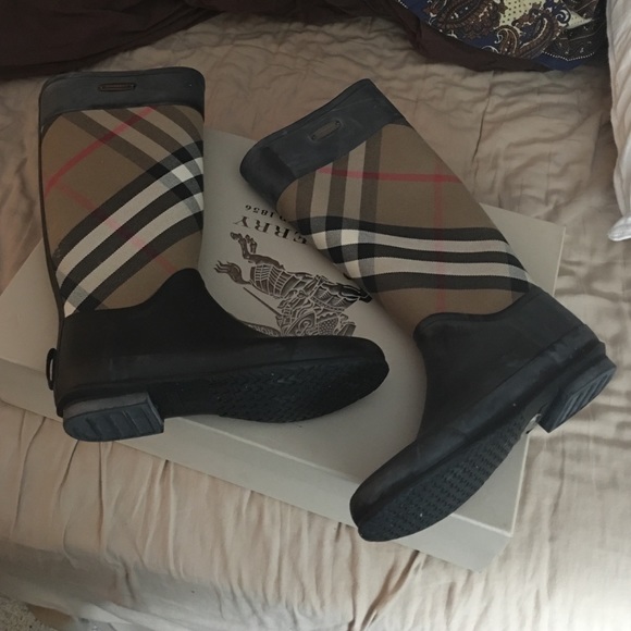Burberry rain boots