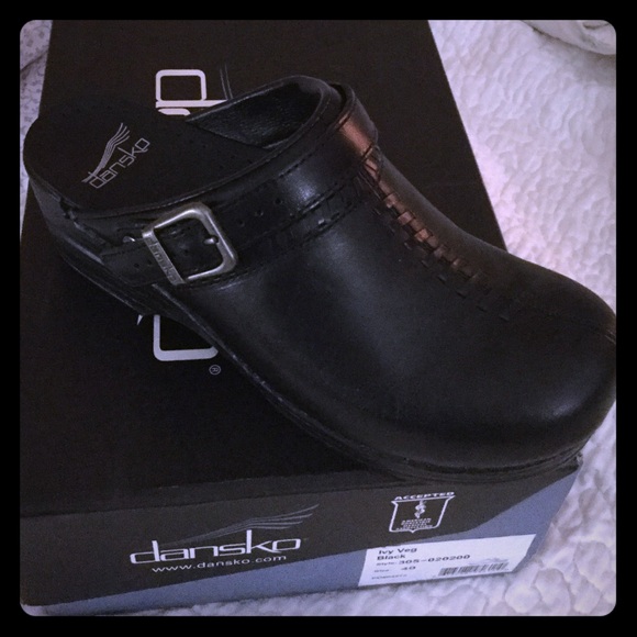 💋 DANSKO Ivy Veg Clog - NWT!