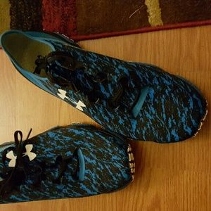 Under armor men's tennis shoes