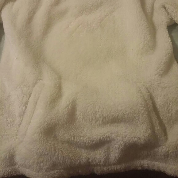 *S-O-L-D* - Picture 2 of 3