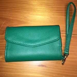 Kelly green wallet and iPhone case