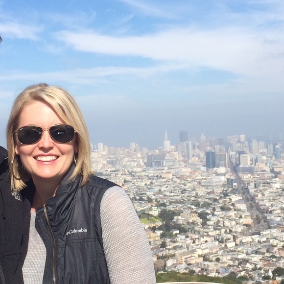 Meet your Posher, Reagan