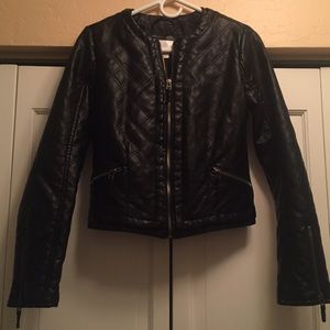 🍒Sassy faux leather jacket🍒