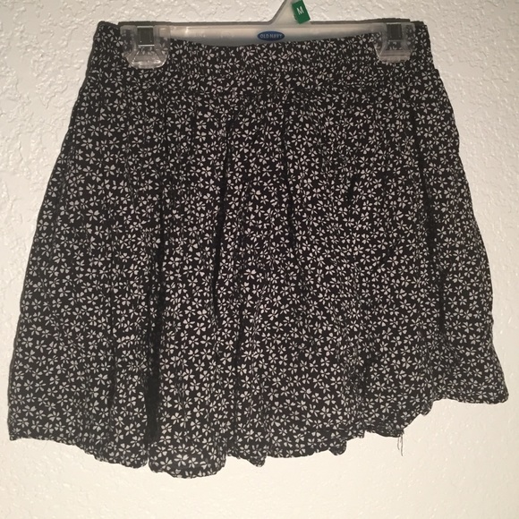 Brandy Melville skirt