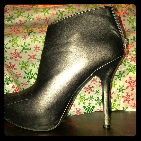 Silver stiletto heeled boots