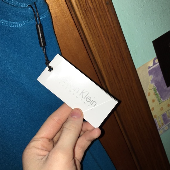 Never worn! - Picture 2 of 3