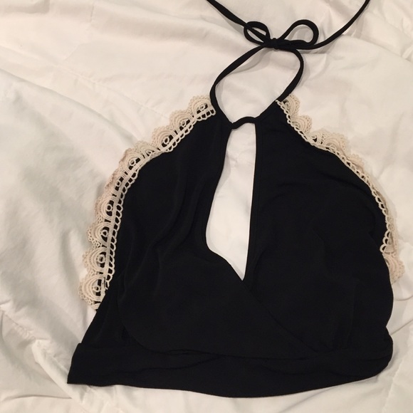 Black/cream Halter Crop Top - Picture 1 of 3