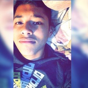 Meet your Posher, Dilan