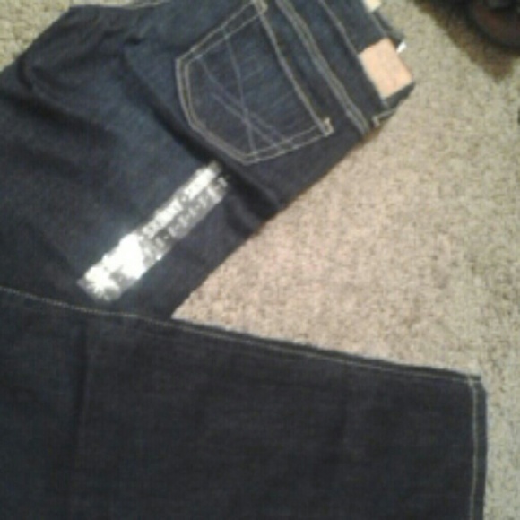 Brand new with tags aero skinny jeans