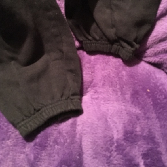 Sweatpants - Picture 3 of 4