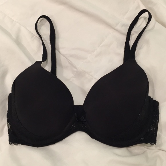Black Lace Bra 32D - Picture 1 of 4