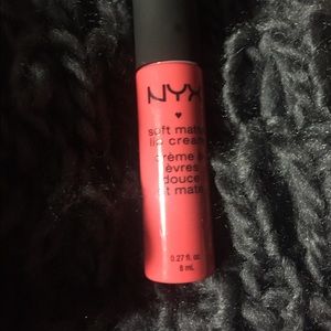 NYX Soft Matte Lip Cream 👄
