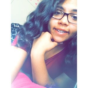 Meet your Posher, Sierra