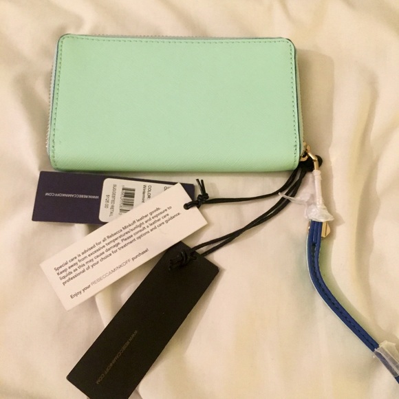 🎉SOLD🎉NWT REBECCA MINKOFF Wallet - Picture 2 of 4