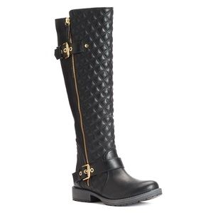 💰SOLD💰Quilted Tall Boots