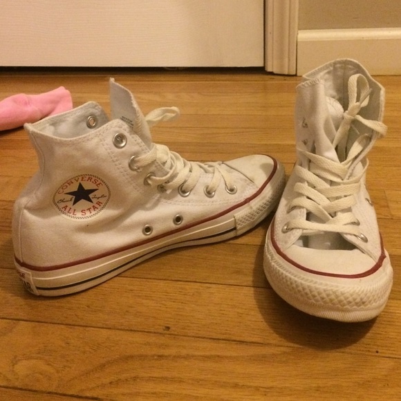 *ON HOLD* White hi-top converse