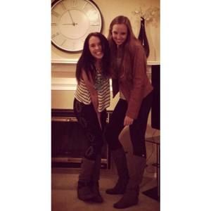 Meet your Posher, Laura