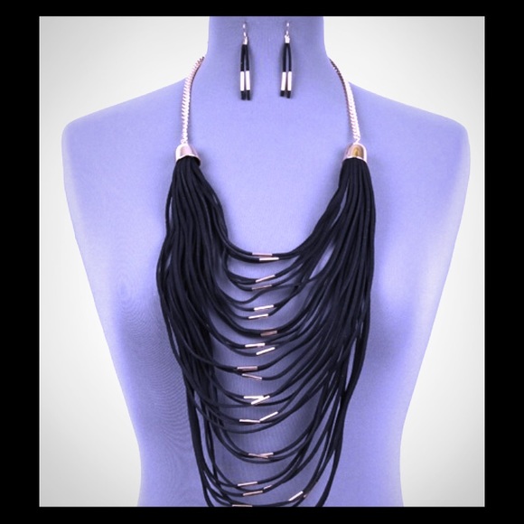 Chandelier necklace 1 Black 1 Red. Price per item