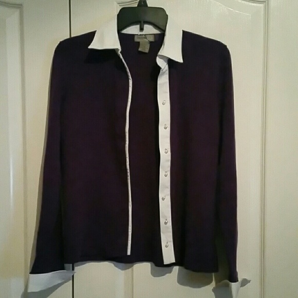 Top - Picture 2 of 3