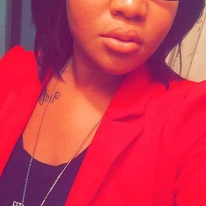 Meet your Posher, Deaona