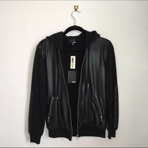 SALE 🔥 Small Aritzia Black Hoodie