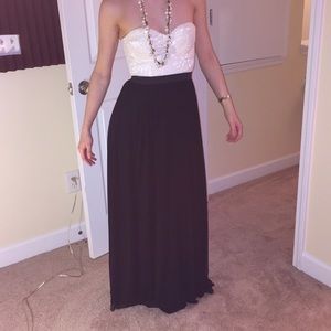 Black and White Lace Top Cocktail Dress