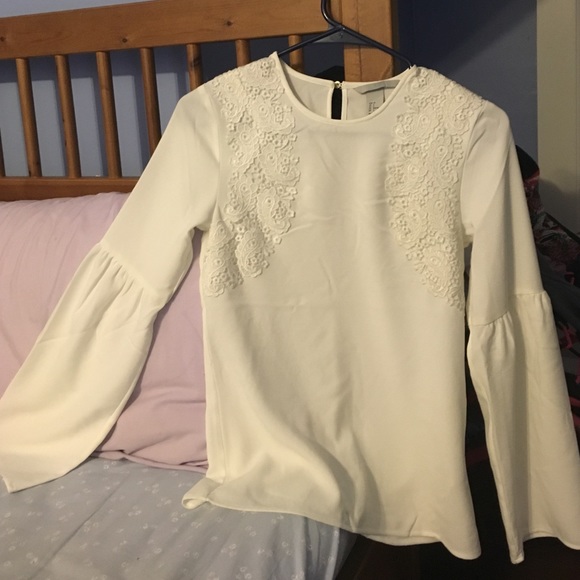 white embroidered bell sleeve top - Picture 1 of 4