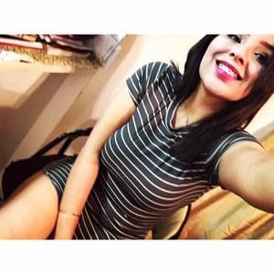 Meet your Posher, Claudia