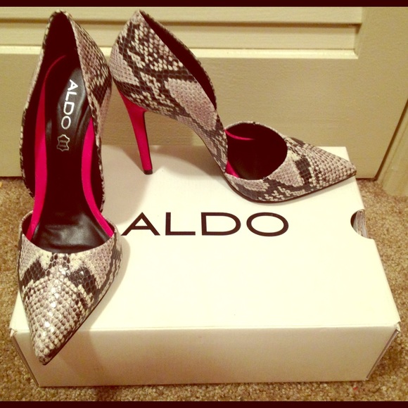 ALDO Snakeskin Heels *Brand New!*