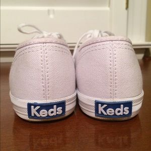 Brand new white keds!
