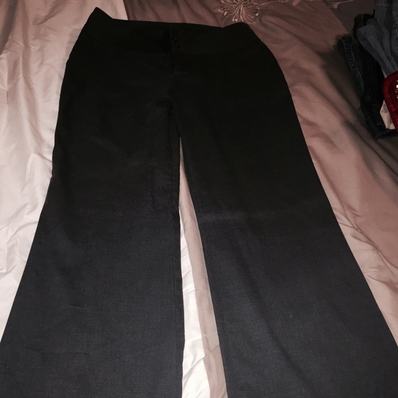 Flattering dark gray work pants.
