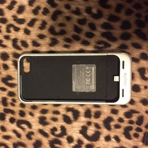 Mophie charger case works well has marks