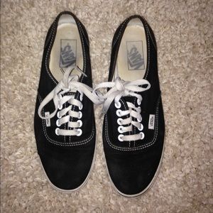 Black vans