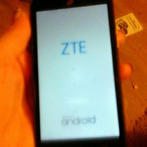 BRAND NEW ZTE STRAIGHT TALK PHONE