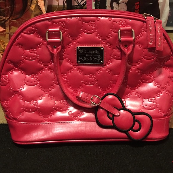 Hello kitty loungefly purse
