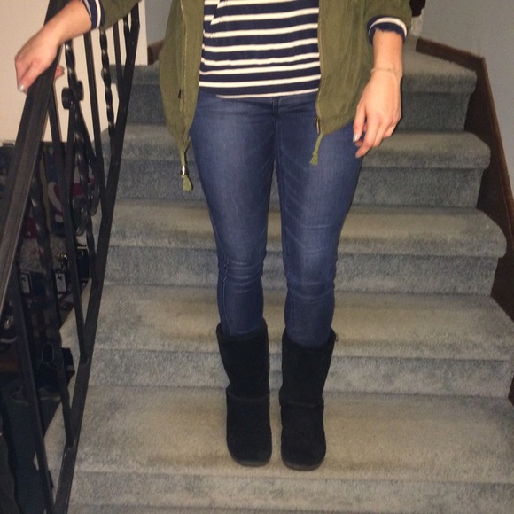 Bearpaw Women's 10" Black Boot